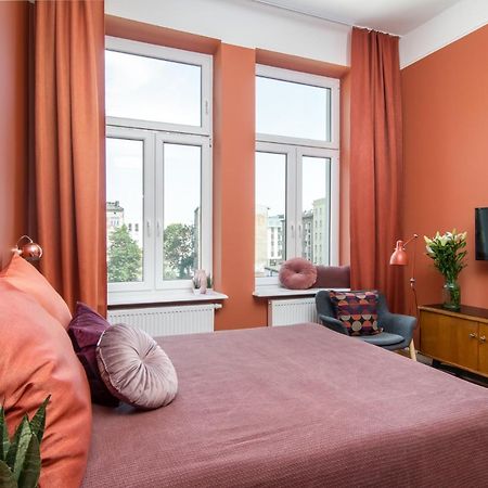 Barbacan Suites - Old Town Apartments - By Upstairs 크라쿠프 외부 사진