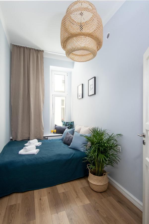 Barbacan Suites - Old Town Apartments - By Upstairs 크라쿠프 외부 사진