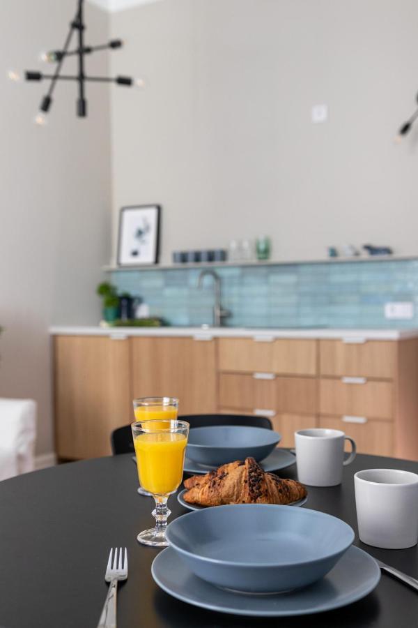 Barbacan Suites - Old Town Apartments - By Upstairs 크라쿠프 외부 사진